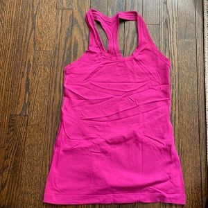 Lululemon tank